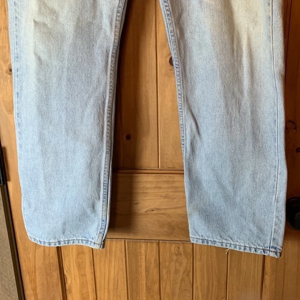Vintage Levi’s 505 Regular fit straight leg denim jeans 40 x 30